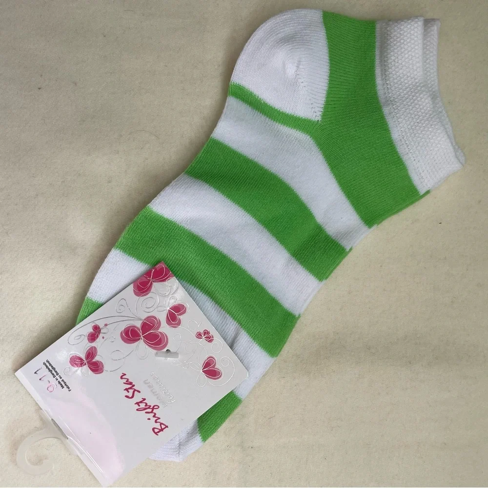 Bright Star White & Green Striped Ankle Socks Women’s Size 9–11